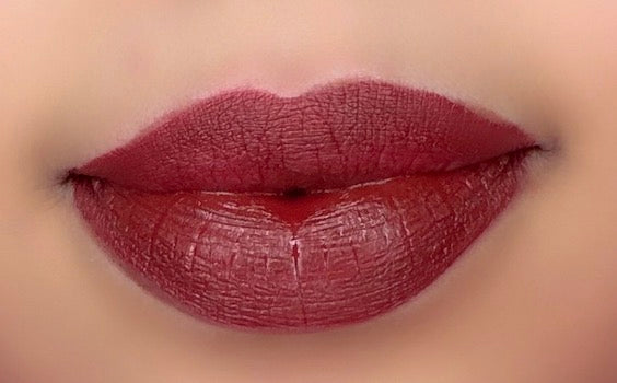 Red Kissable Lip Kit